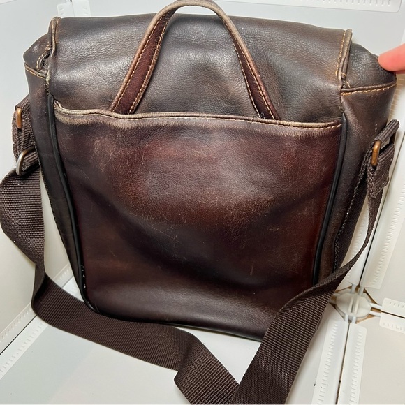 Vintage Wilsons Leather Crossbody Satchel Bag in Brown - Picture 6 of 14
